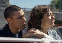 Vanessa Scalera porta a Venezia una madre impossibile: perché basta tornare a casa per sentirsi di nuovo figli