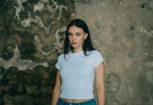 Francesca Michielin si fa strega e sfida il mito della donna perfetta: nel nuovo disco il vero mostro è il pregiudizio